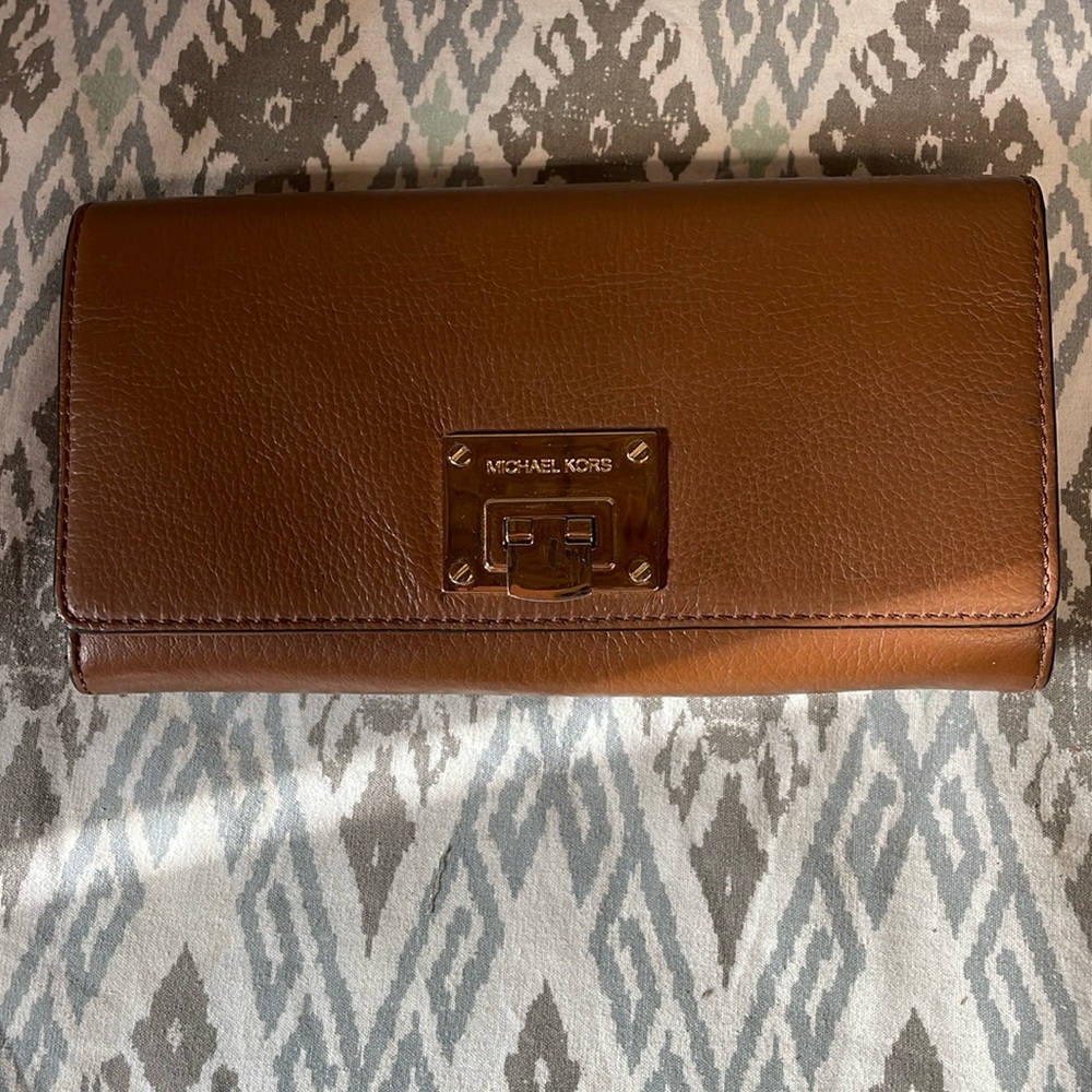 Michael Kors wallet